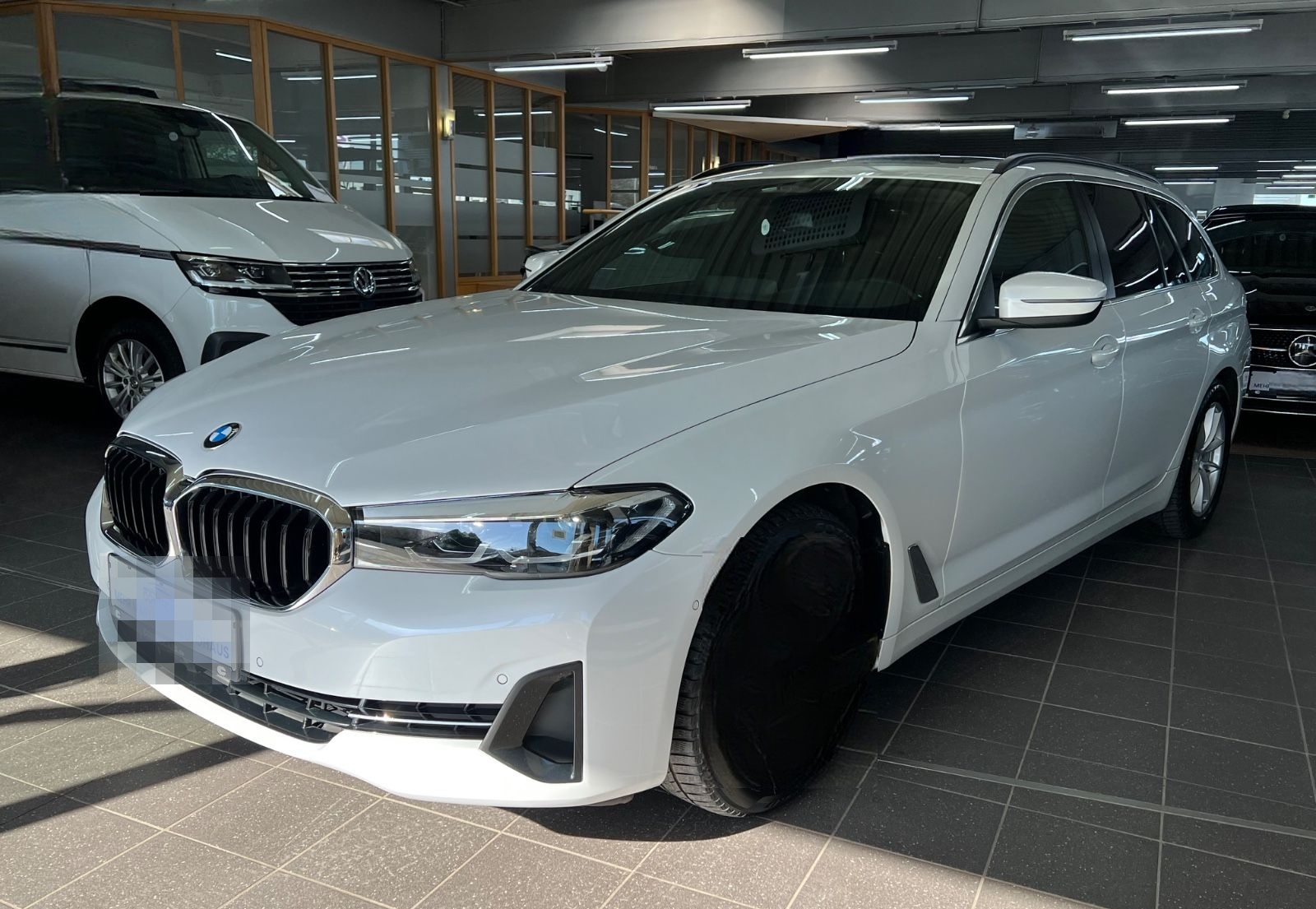 BMW 520d Touring DAP+HuD+Pano+MEM+AKTIV+DAKOTA foto 5