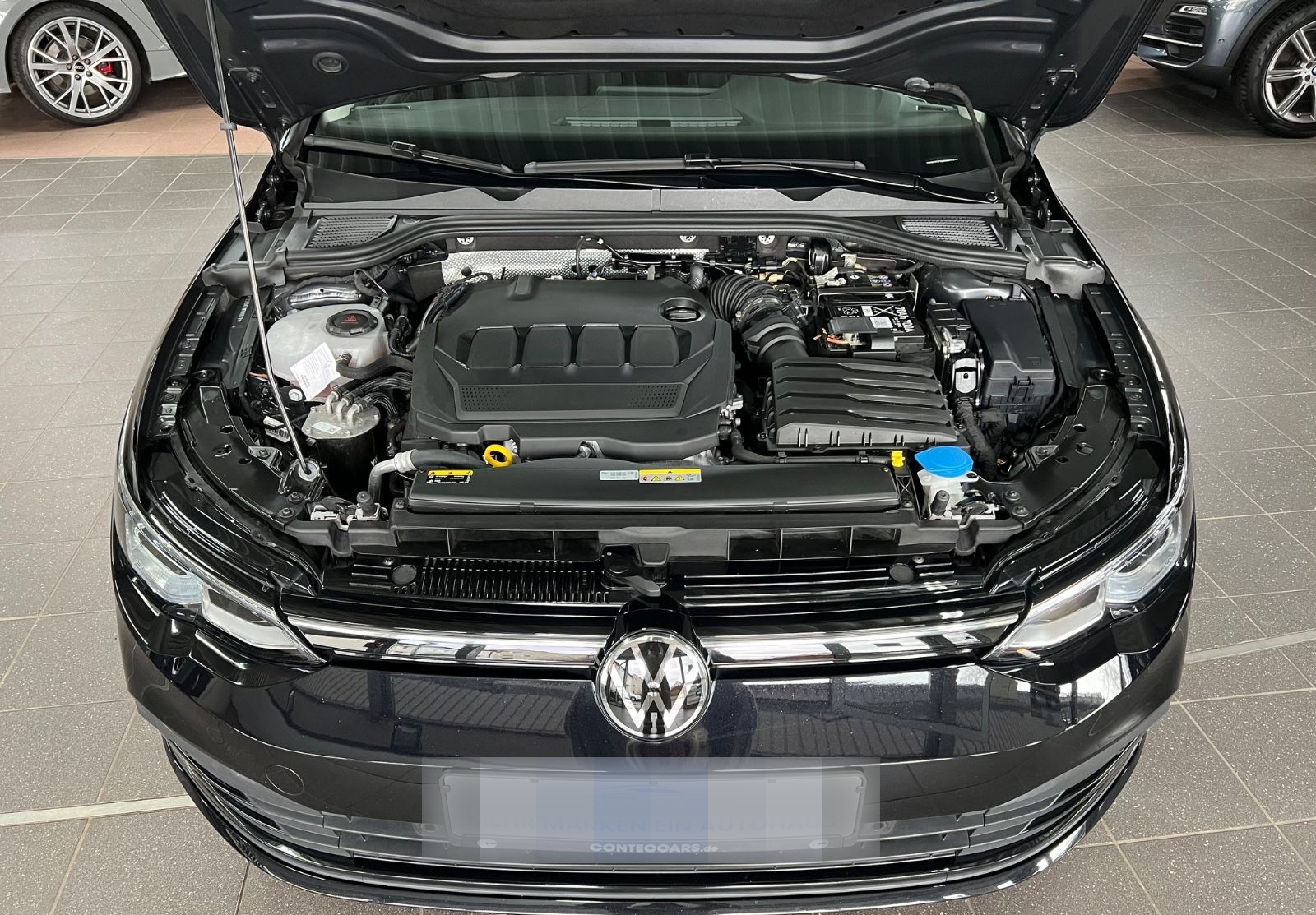 Volkswagen Golf VIII 2.0 TDI Variant Life SEHR VIELE EXTRAS foto 6