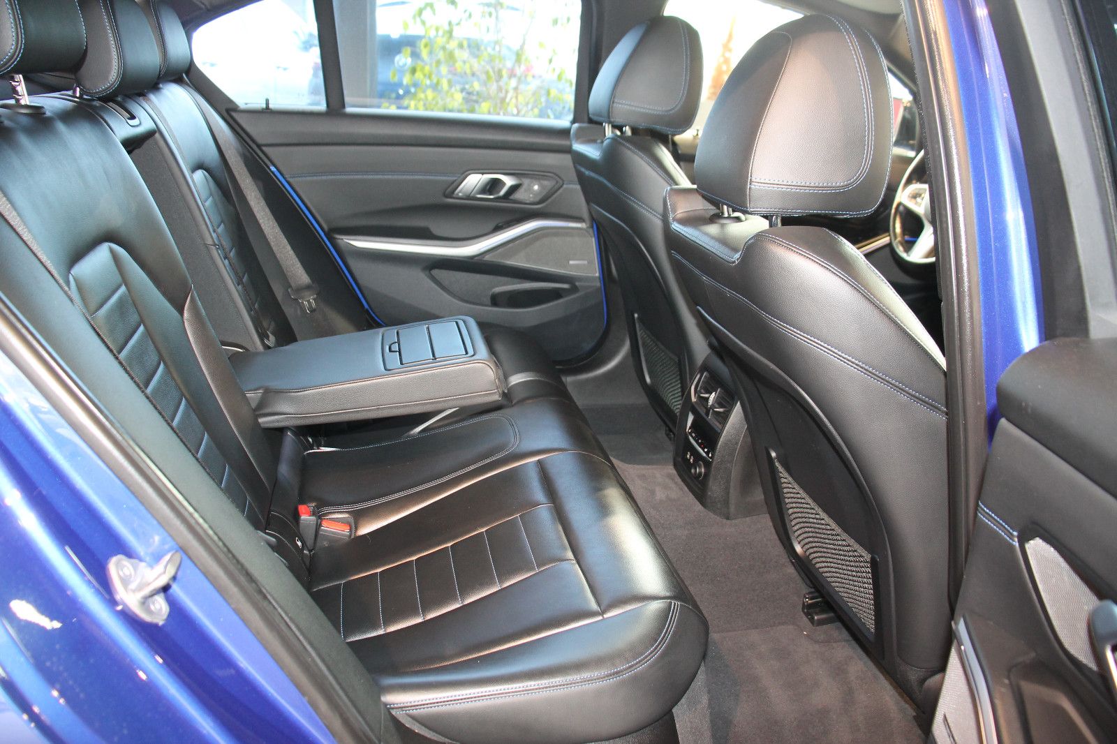 BMW 330i M Sport Limousine ACC Kamera Laser AHK foto 19