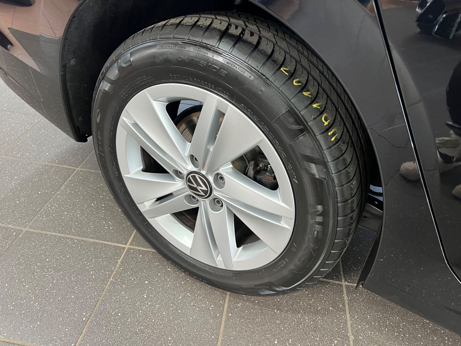 Volkswagen Golf VIII Var. 2.0TDI  Life L&S+LED PLUS+Klima3Z foto 12