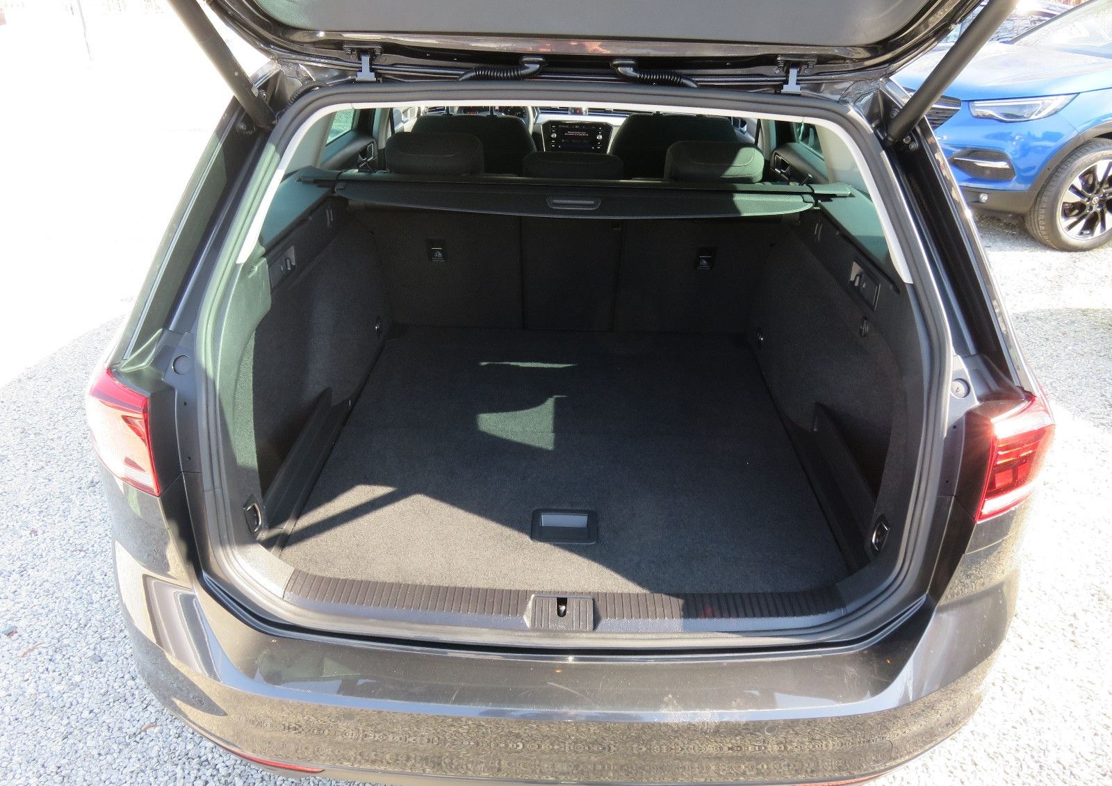 Volkswagen Passat 2.0 TDI Variant Business foto 5
