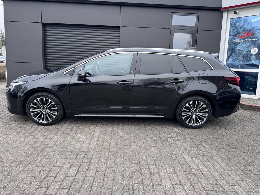 Toyota Corolla Touring Sports 1.8 Hybrid Team D foto 3