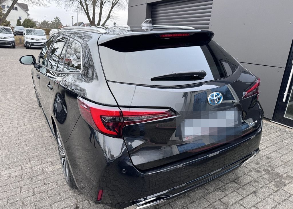 Toyota Corolla Touring Sports 1.8 Hybrid Team D foto 4