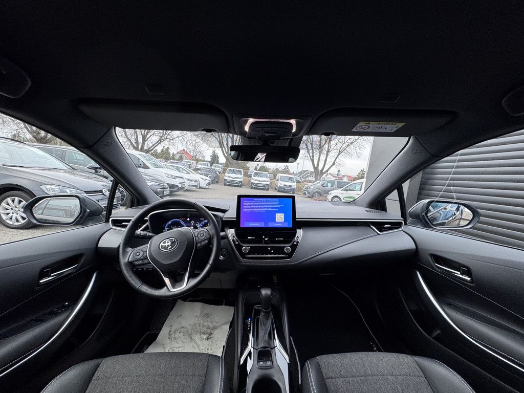 Toyota Corolla Touring Sports 1.8 Hybrid Team D foto 8