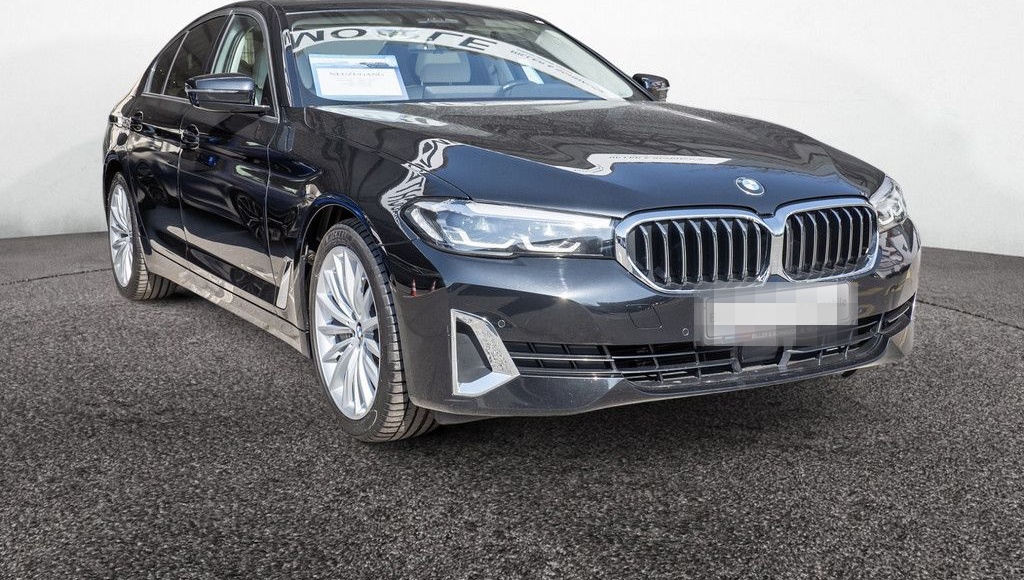 BMW 530d xDrive Luxury Line STANDHZ+LEDER+H/K+AKTIVL foto 2