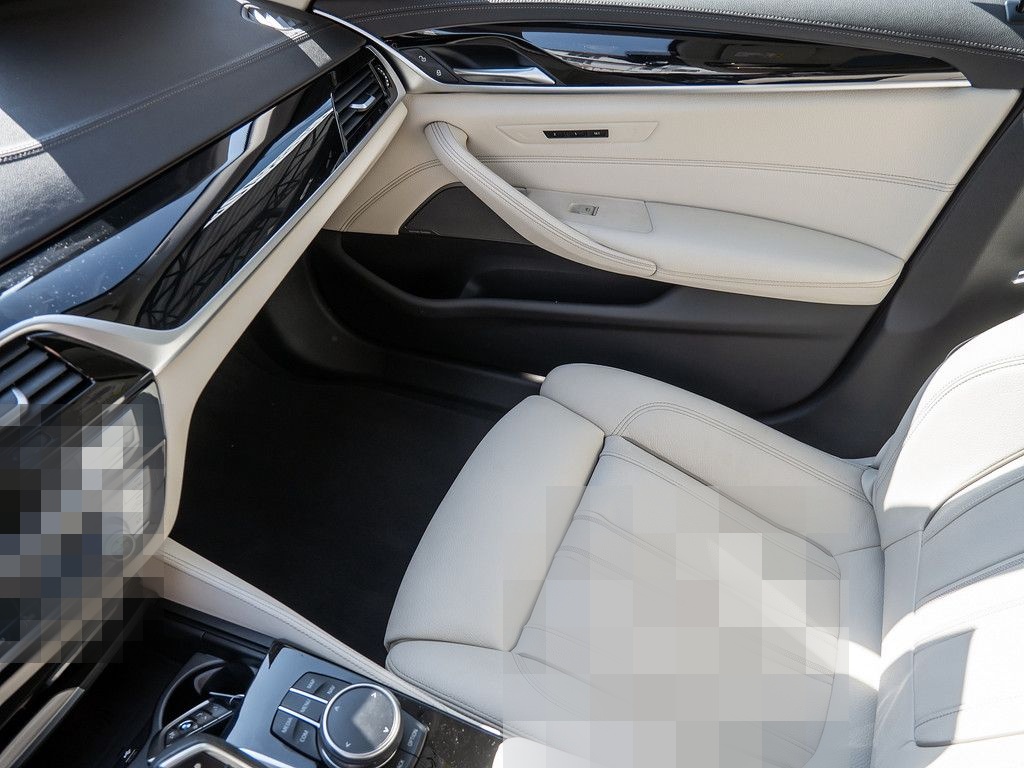 BMW 530d xDrive Luxury Line STANDHZ+LEDER+H/K+AKTIVL foto 16