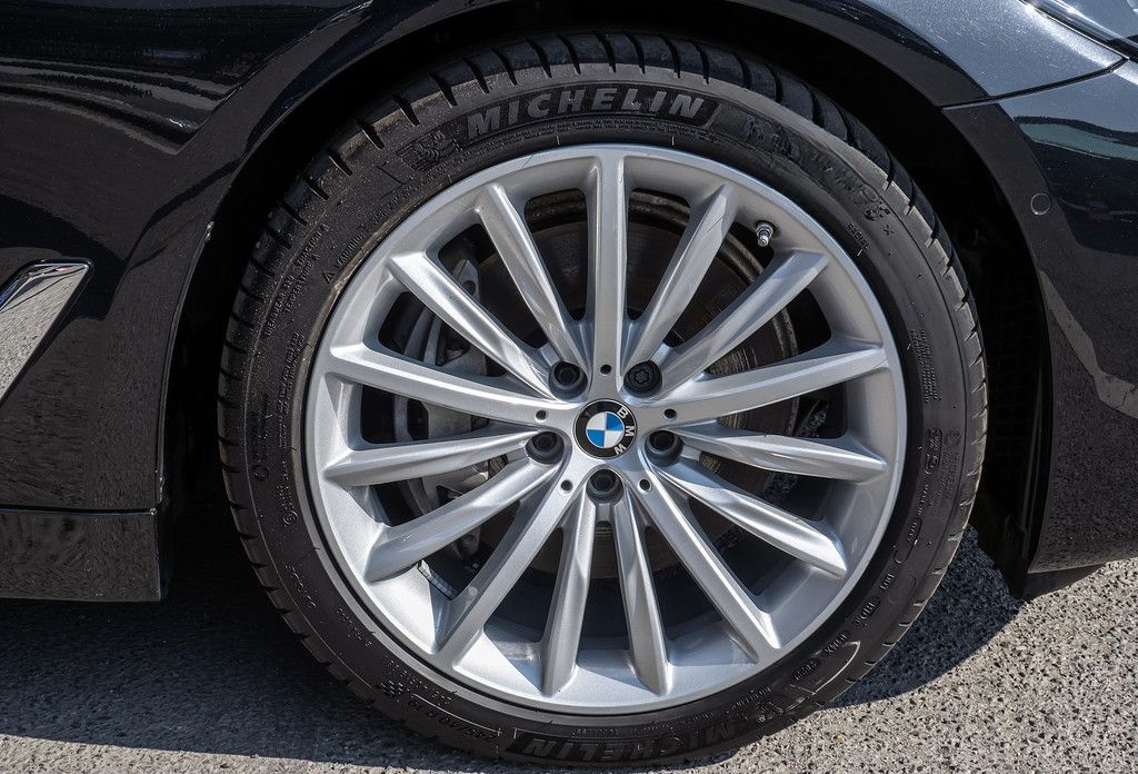 BMW 530d xDrive Luxury Line STANDHZ+LEDER+H/K+AKTIVL foto 5
