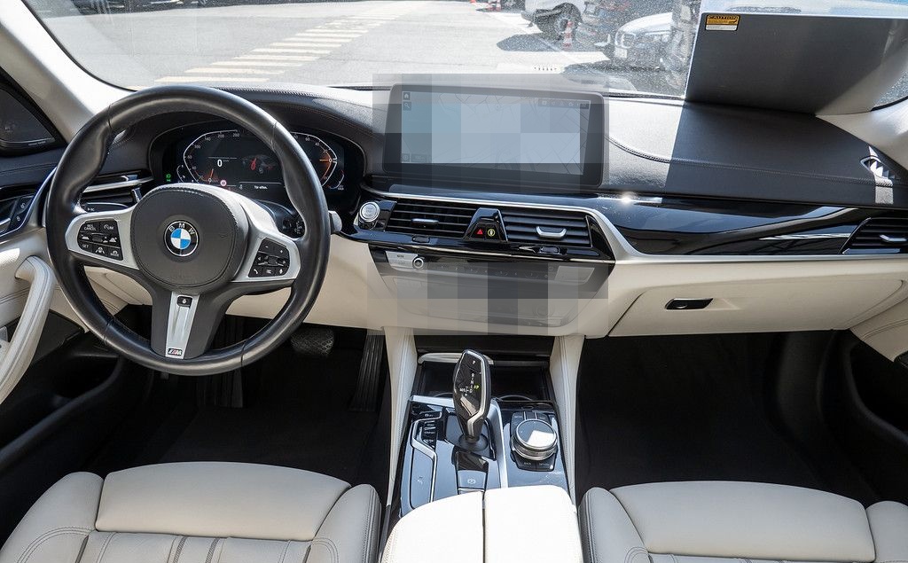 BMW 530d xDrive Luxury Line STANDHZ+LEDER+H/K+AKTIVL foto 9