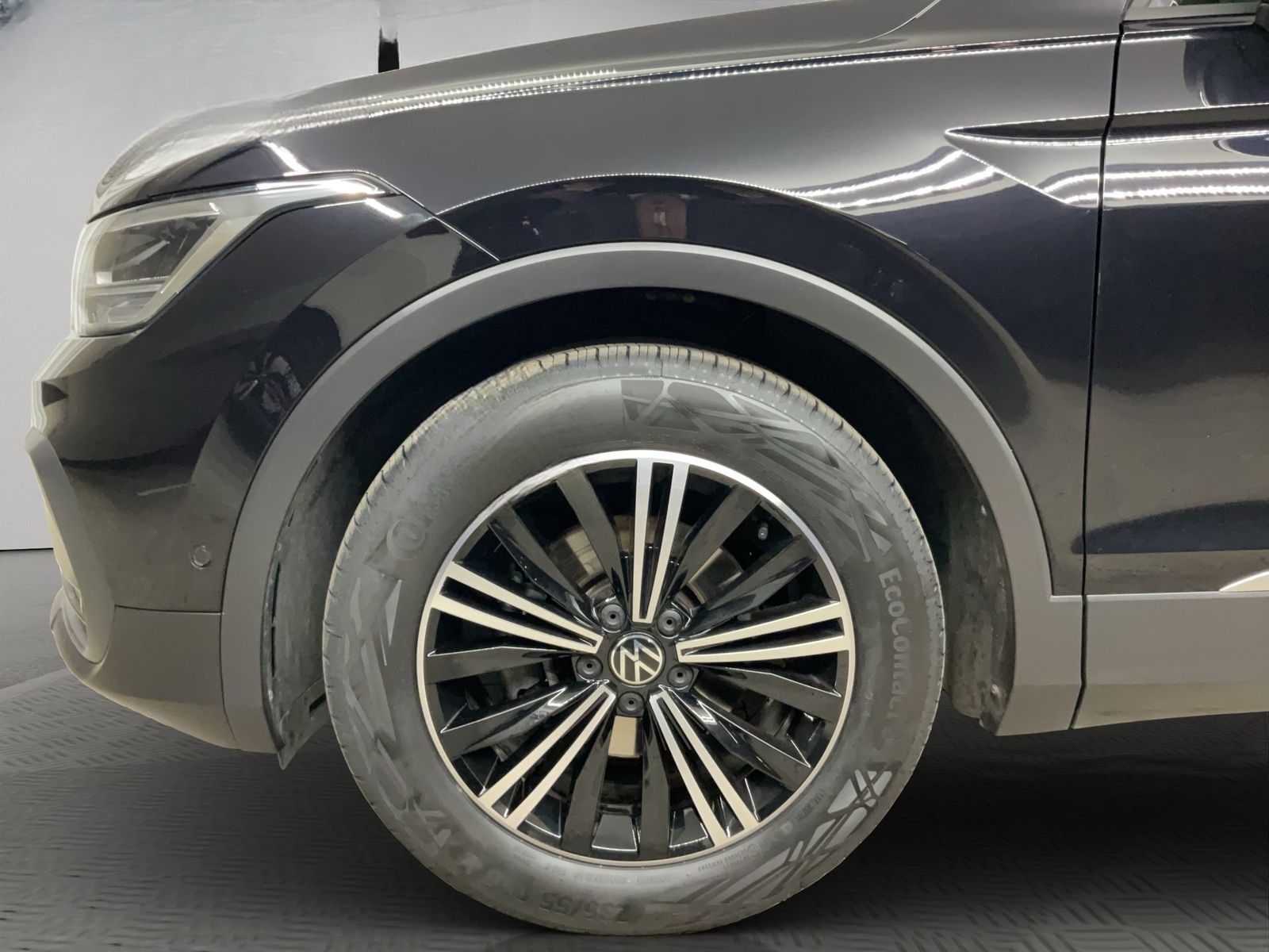 Volkswagen Tiguan Active (AHK.HeadUp.Kamera) 1.5 TSI DSG foto 14