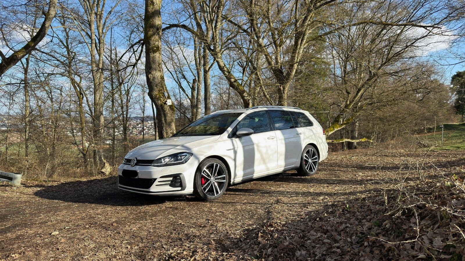 Volkswagen Golf 7 Variant GTD foto 1