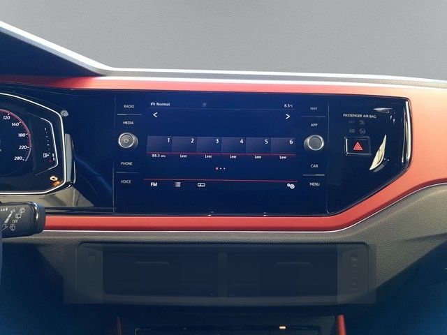 Volkswagen Polo VI GTI 2.0TSI DSG Navi Pano Kamera ACC foto 12