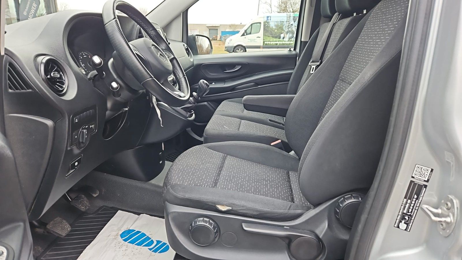 Mercedes-Benz Vito Kasten 116 CDI RWD extralang Kamera Navi foto 11