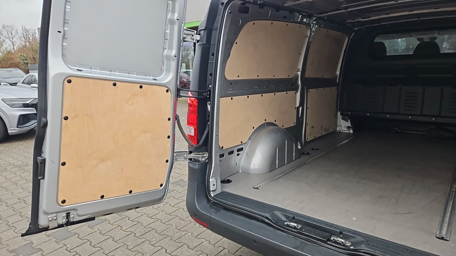 Mercedes-Benz Vito Kasten 116 CDI RWD extralang Kamera Navi foto 21
