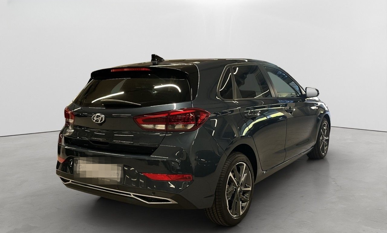 Hyundai i30 Edition 30+ Mild-Hybrid Klima Navi foto 8