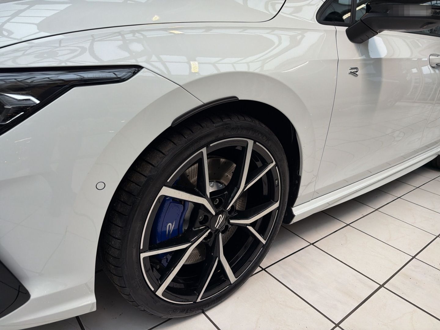 Volkswagen Golf VIII Variant 2.0 TSI 4Motion R AHK+PDC+Lenk foto 22