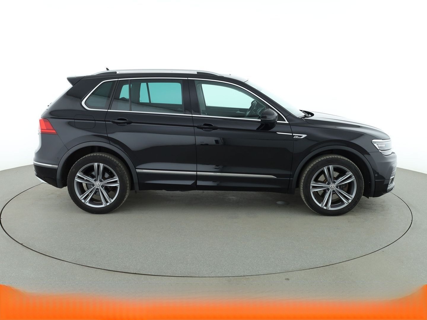 Volkswagen Tiguan 2.0 TSI Highline 4Motion BM Aut.*NAVI*LED foto 7