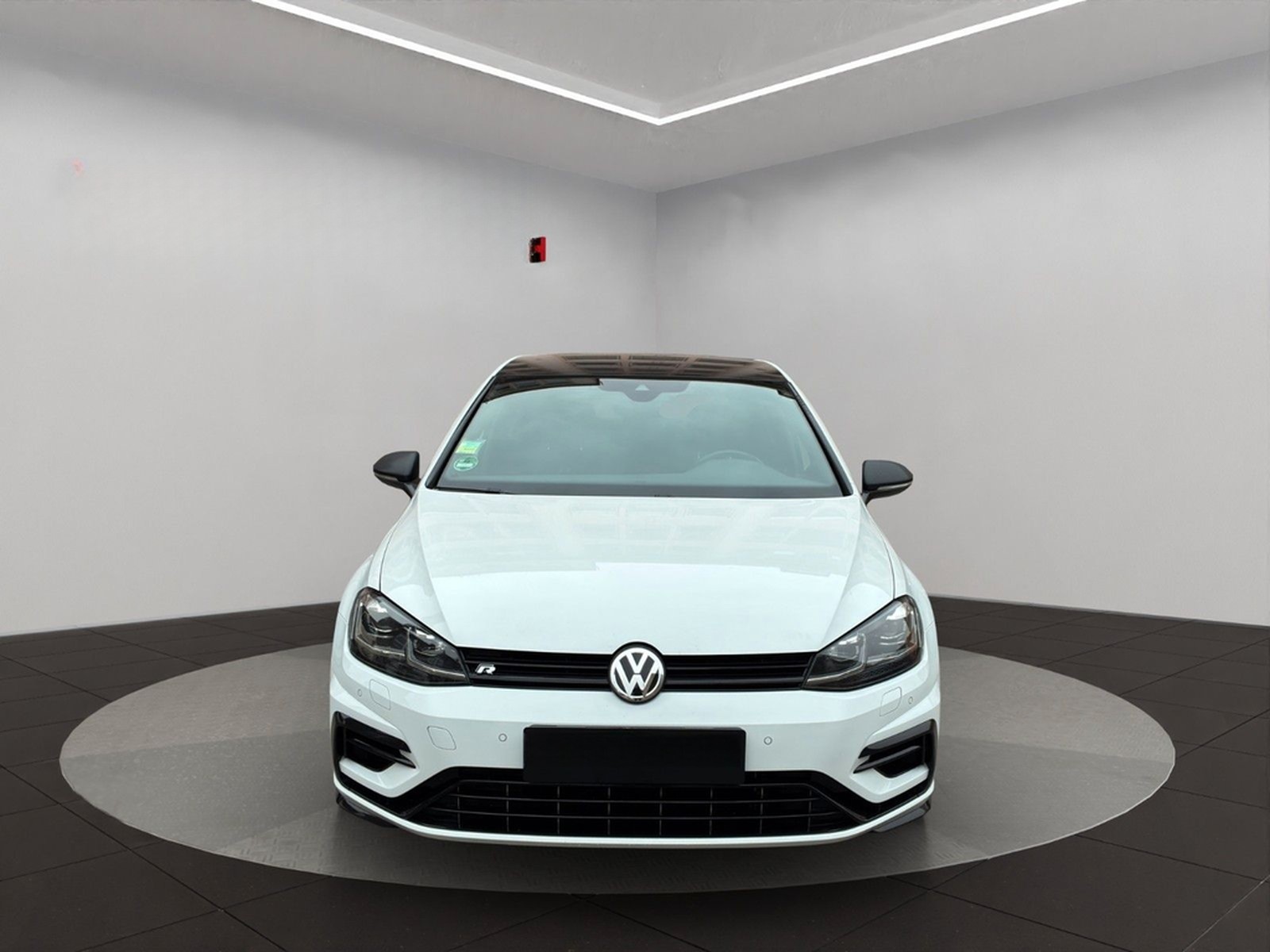Volkswagen Golf VII Lim. R  4Motion // Akrapovic // foto 2