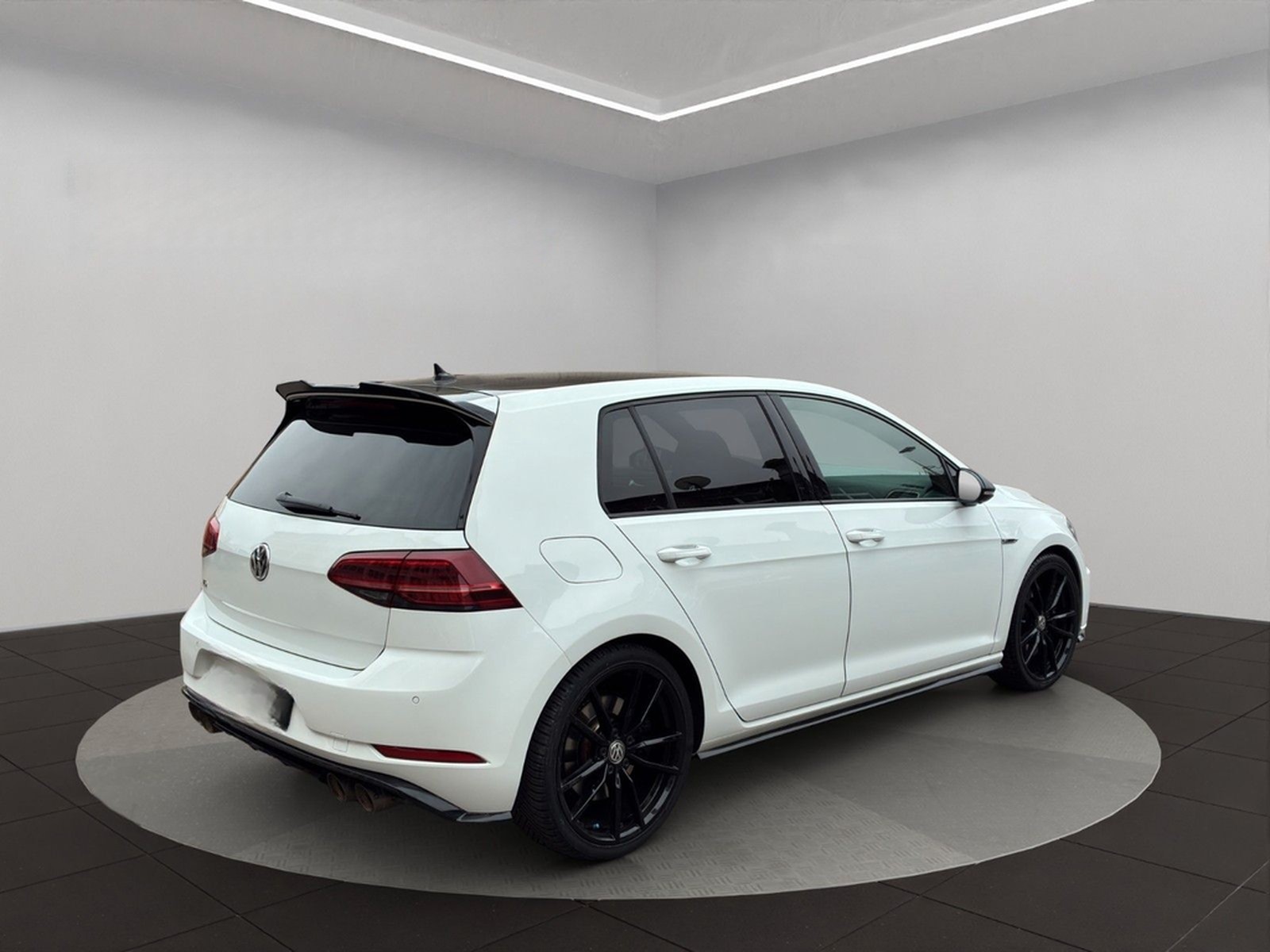 Volkswagen Golf VII Lim. R  4Motion // Akrapovic // foto 6