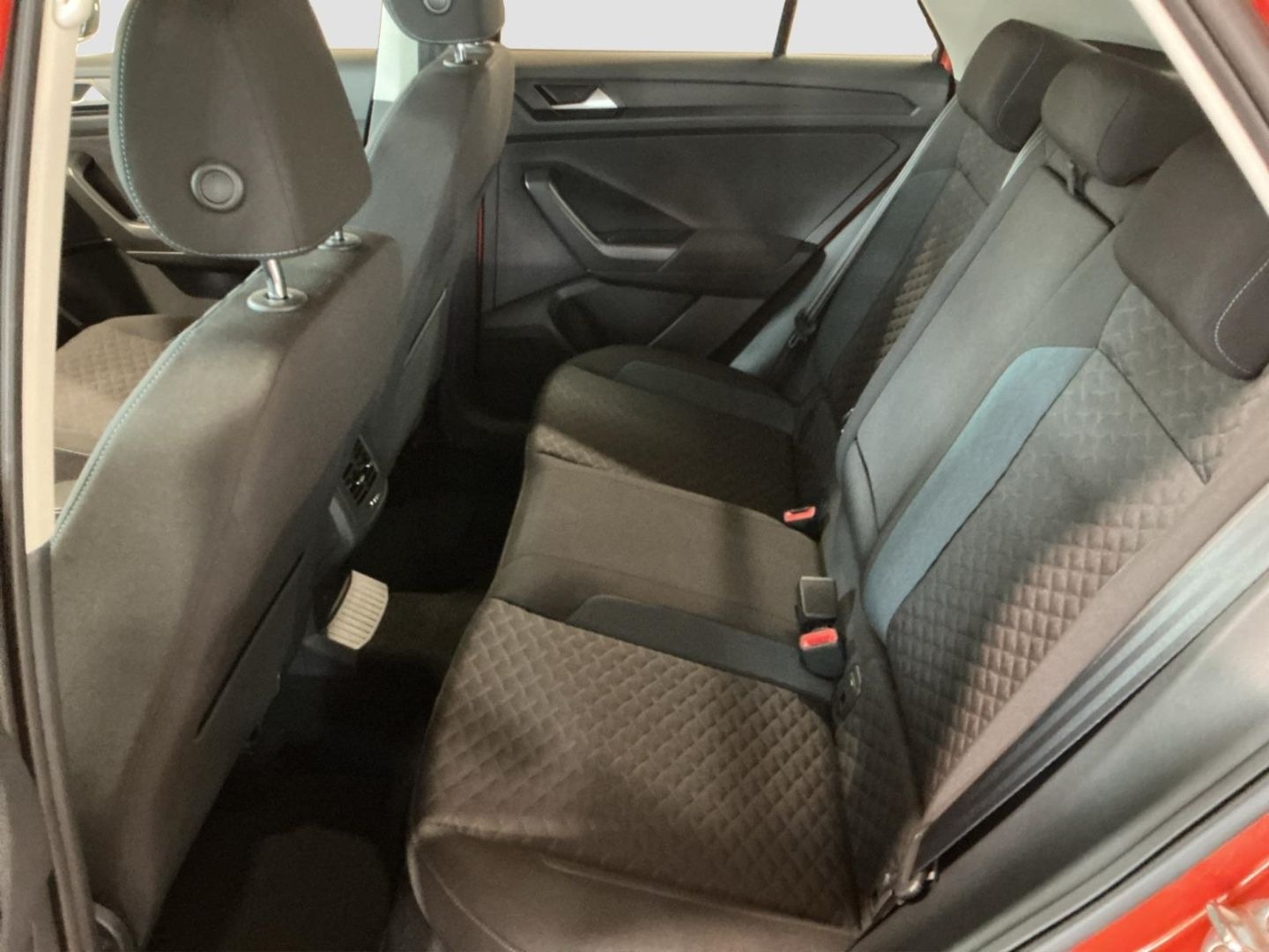 Volkswagen T-Roc 2.0TDI 7-DSG IQ.Drive ACC AHK LED BlindSpo foto 11