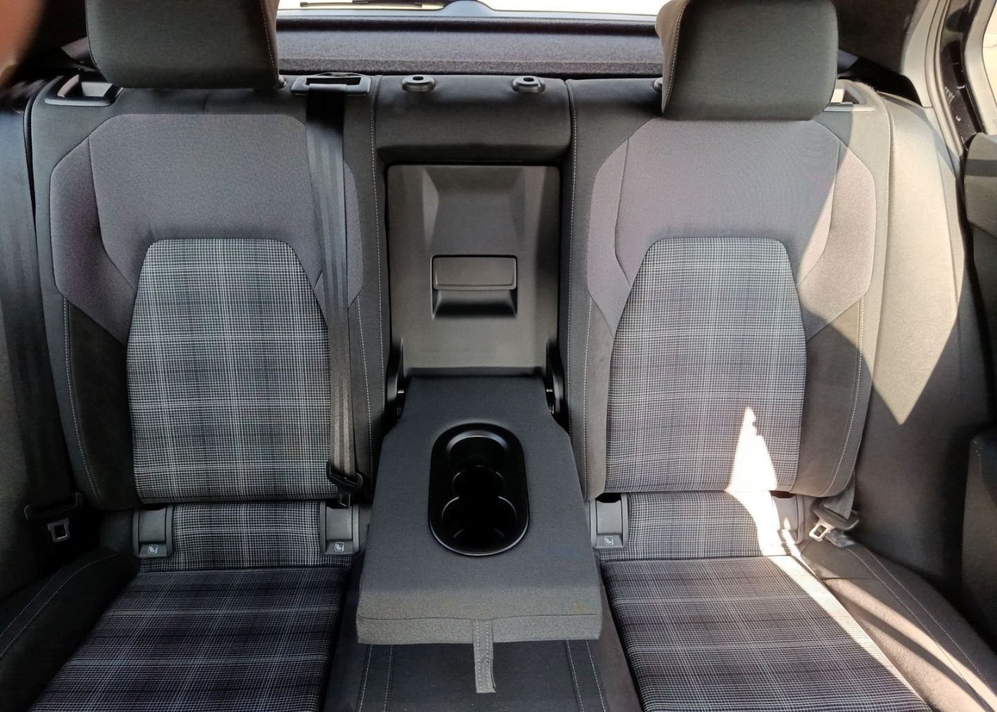 Volkswagen Golf VIII GTD 2.0 TDI Sitzhzg+PDC+Lenkradhzg foto 22
