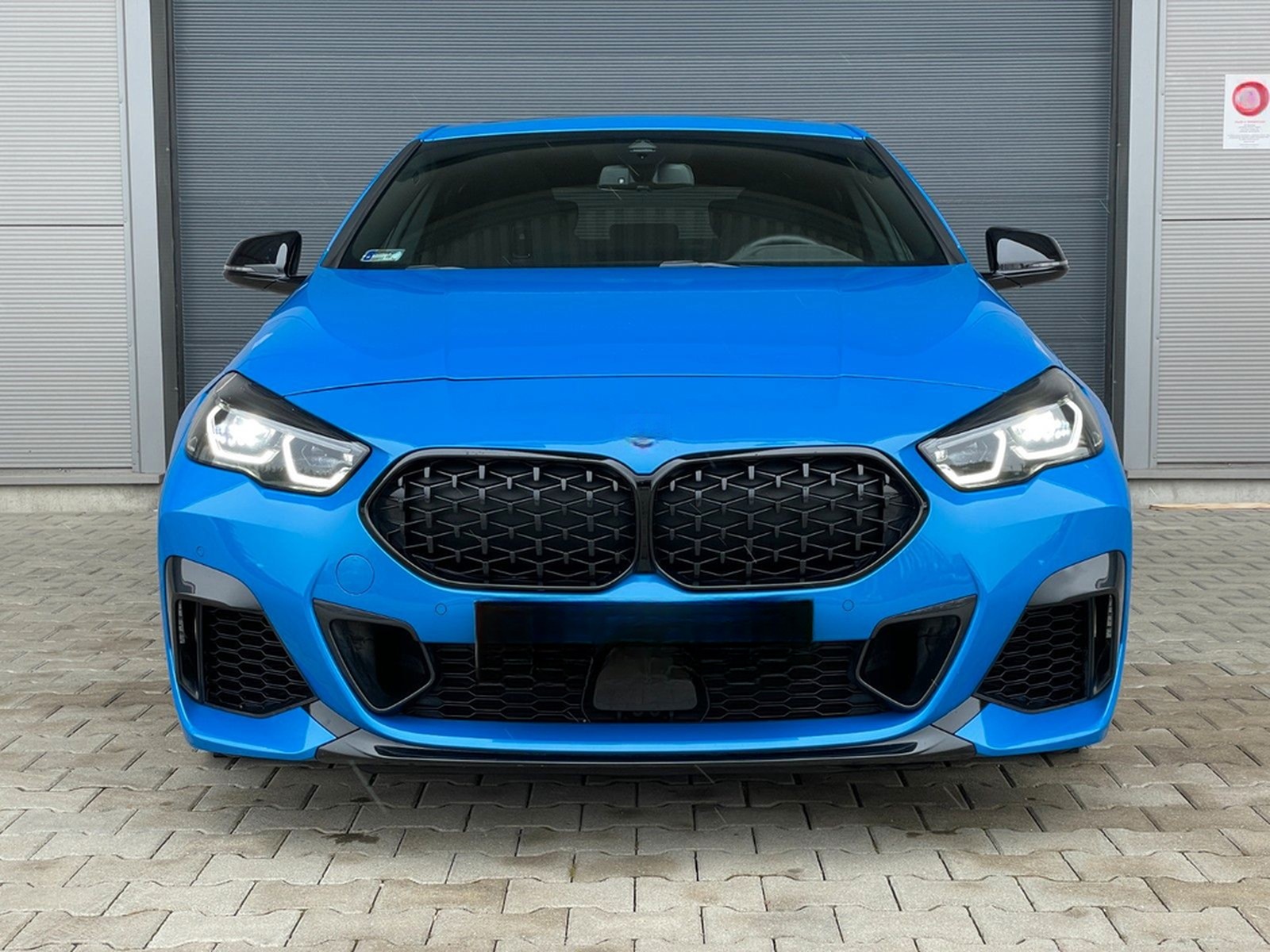 BMW M2 2 Gran Coupe M235 i xDrive foto 2