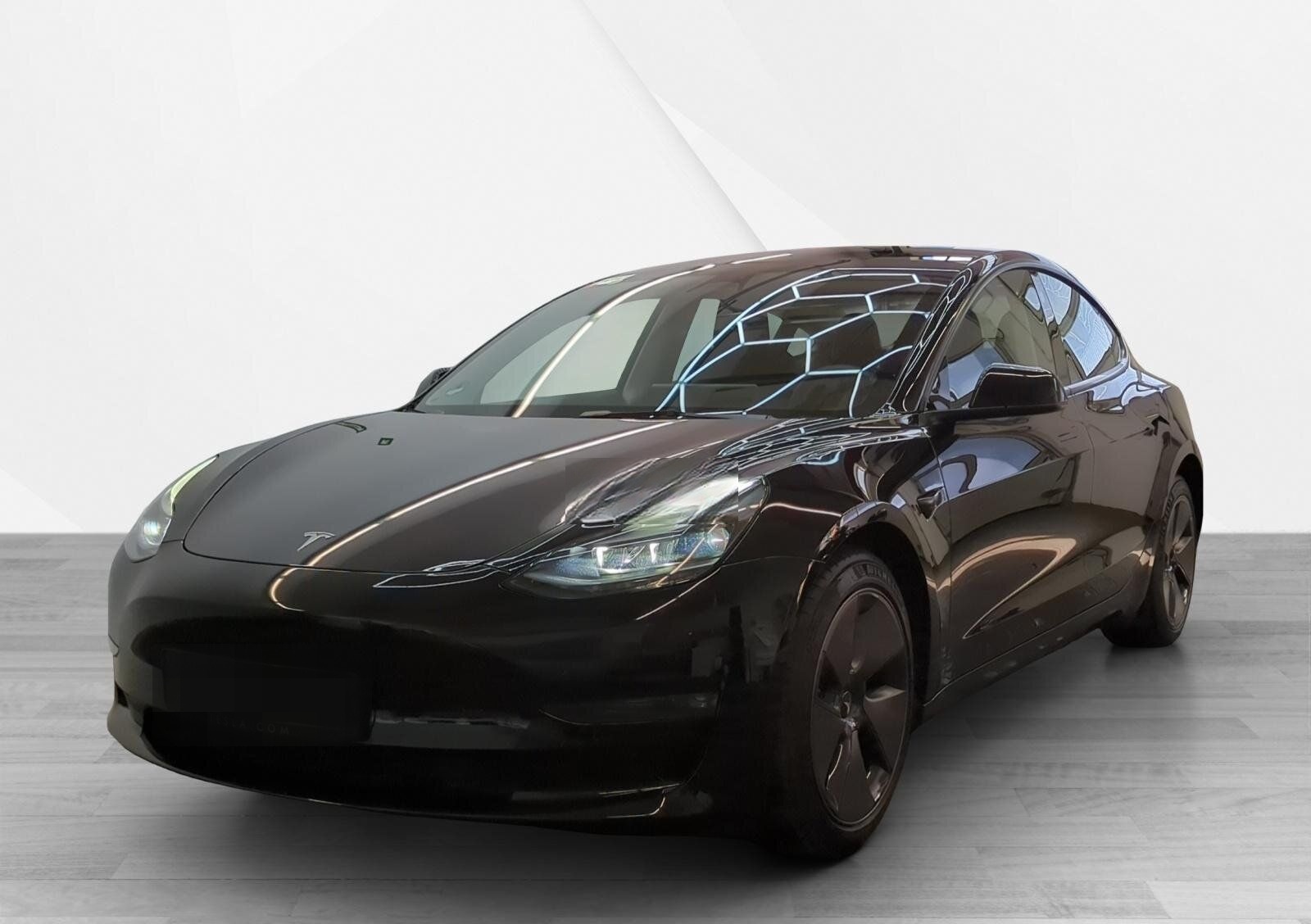 Tesla Model 3 Long Range Dual Motor AHK A.Pilot Pr. In