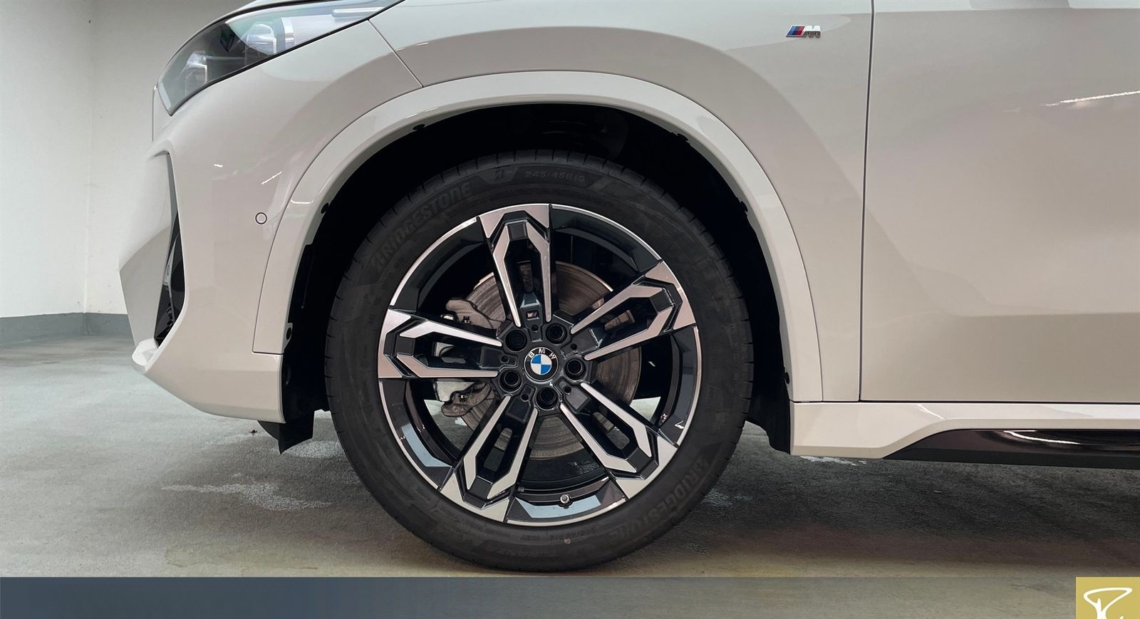BMW X1 xDrive23d A M-Sport,AHK, Keyless, DAB foto 3