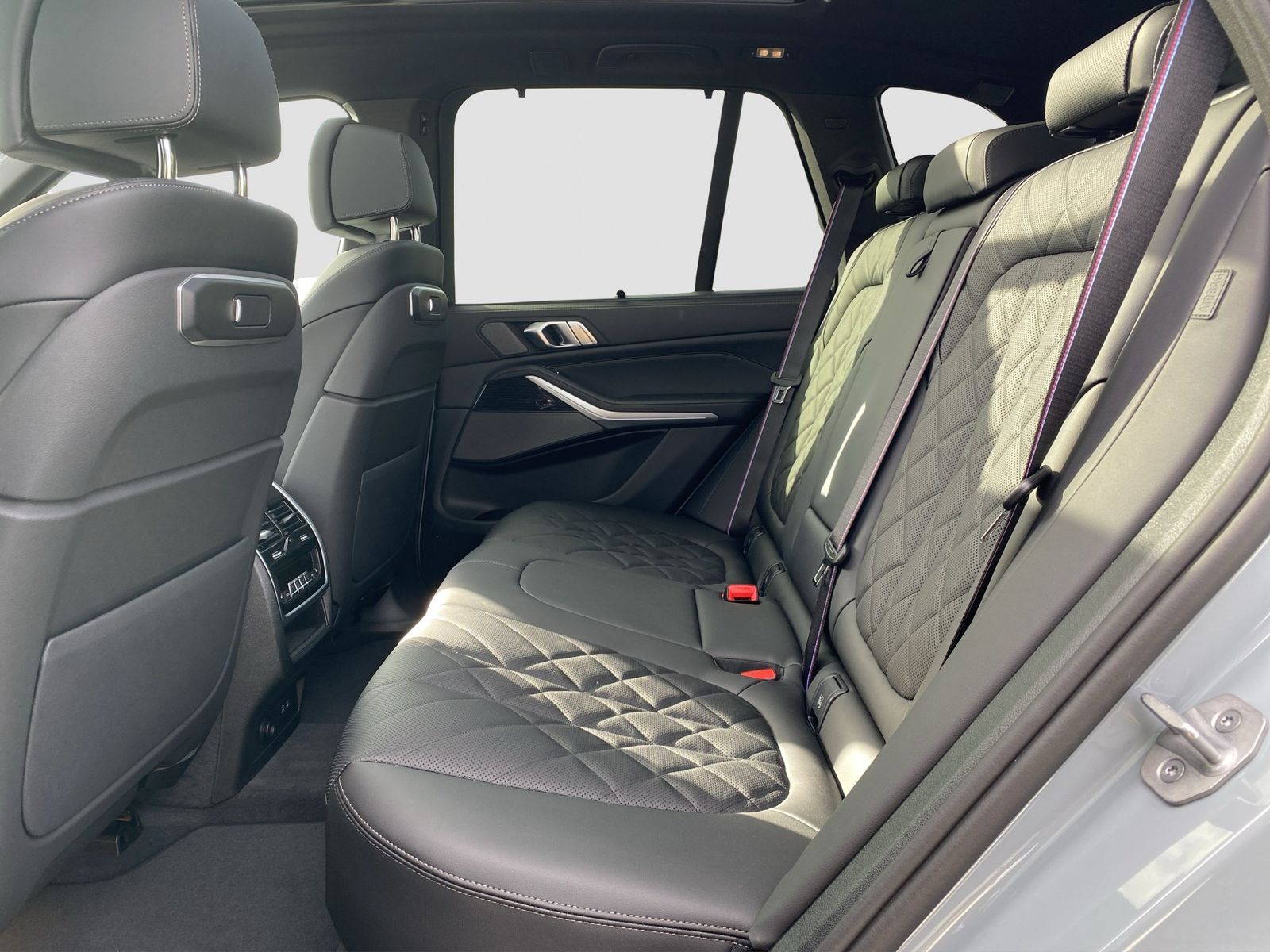 BMW X5 xDrive50e Hybrid M-Sport UPE: 121.530 EUR foto 14