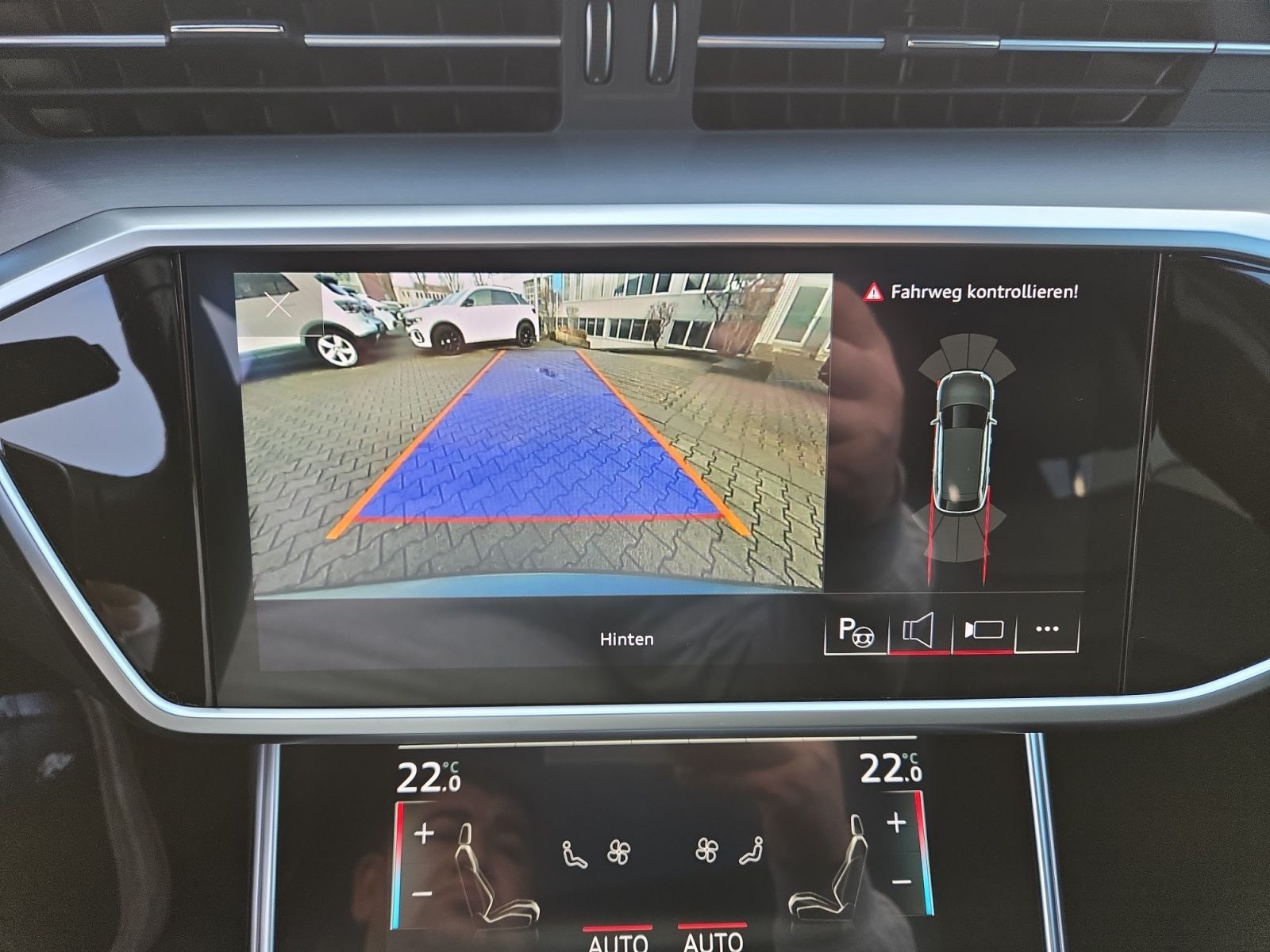 Audi A6 Avant sport 55 TFSI e quattro S tronic ECONOM foto 19