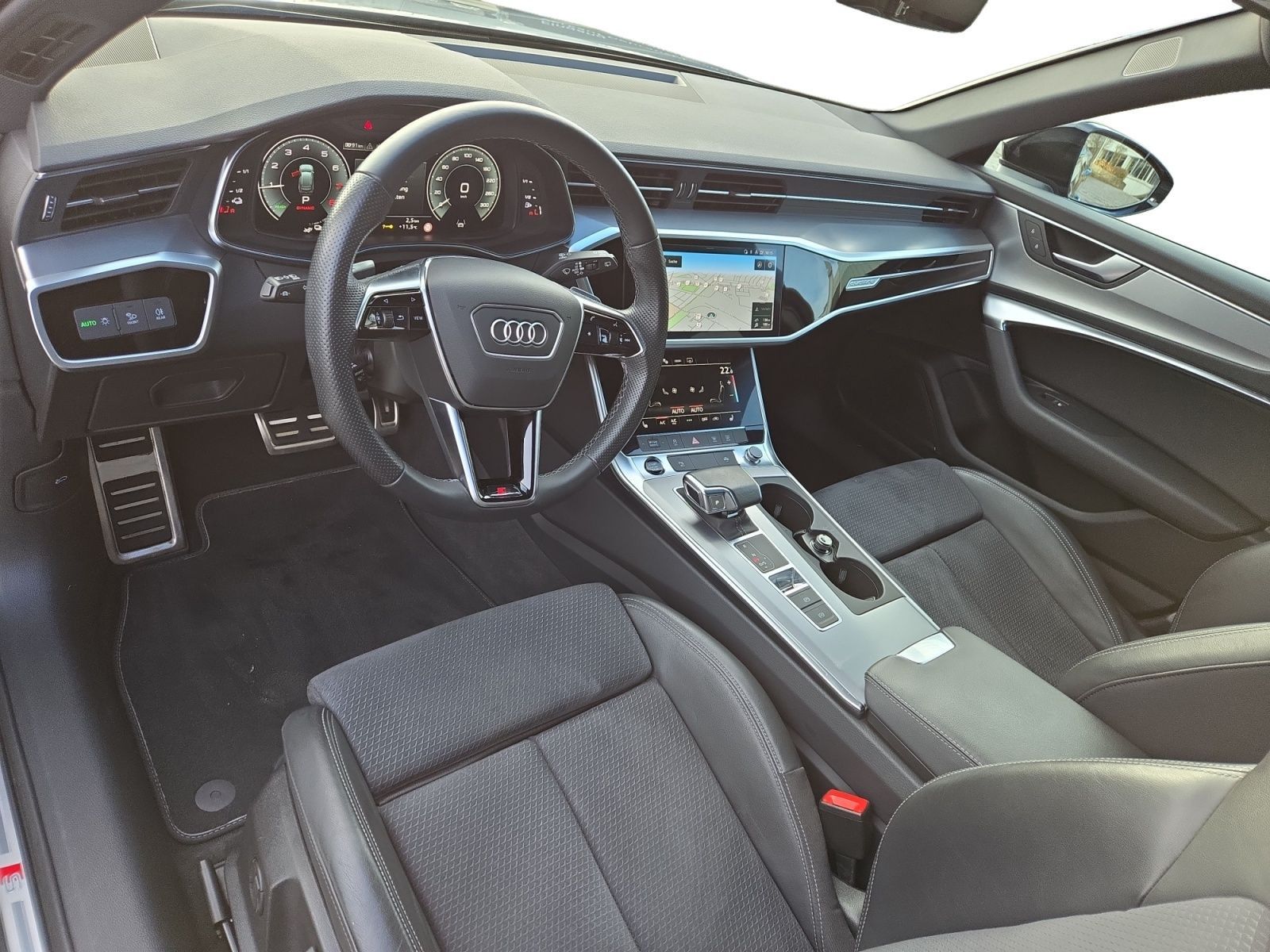 Audi A6 Avant sport 55 TFSI e quattro S tronic ECONOM foto 5
