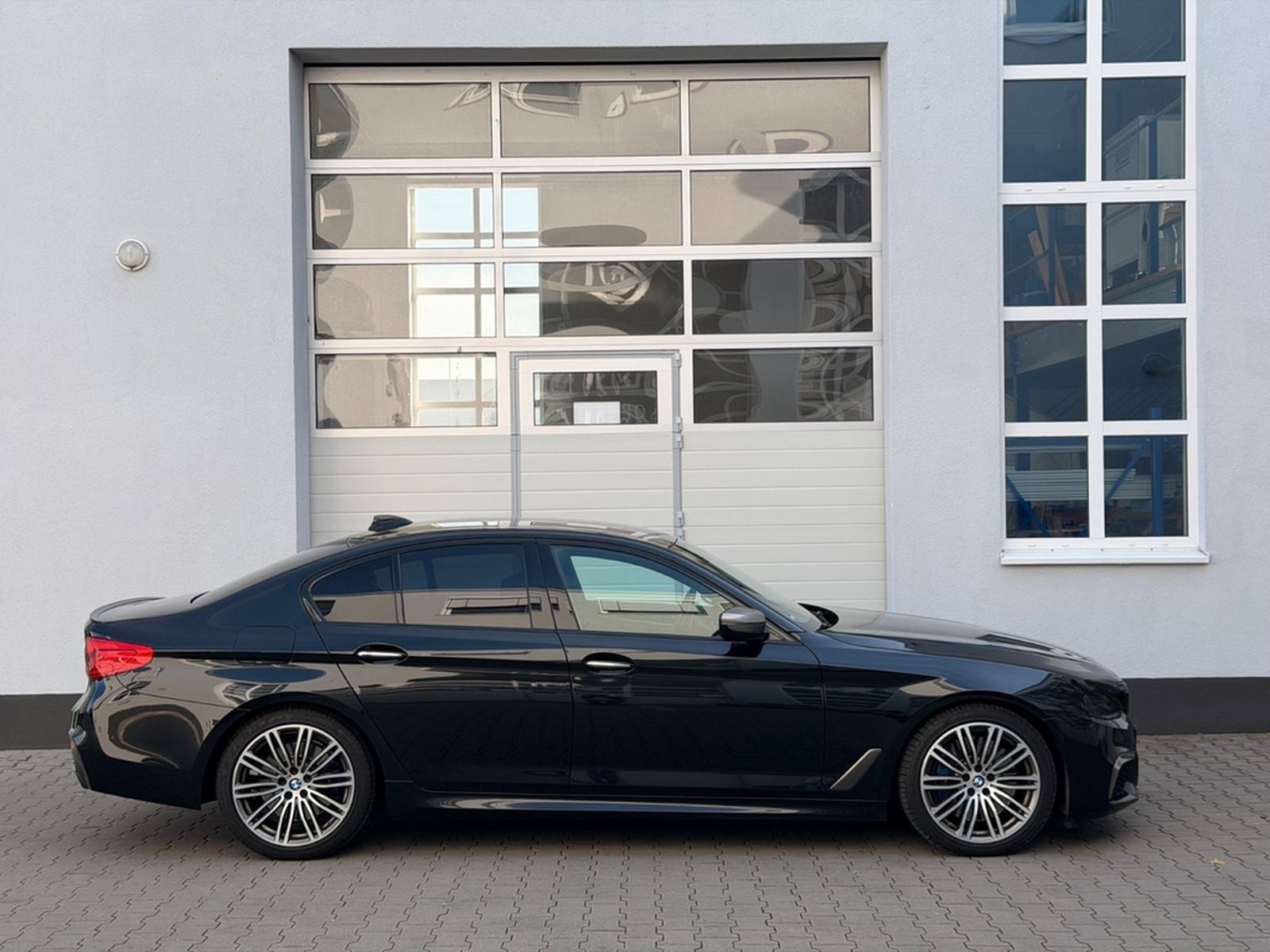 BMW M550 i xDrive M Sport *SOFT-CLOSE*MEMO*SOUND* foto 29