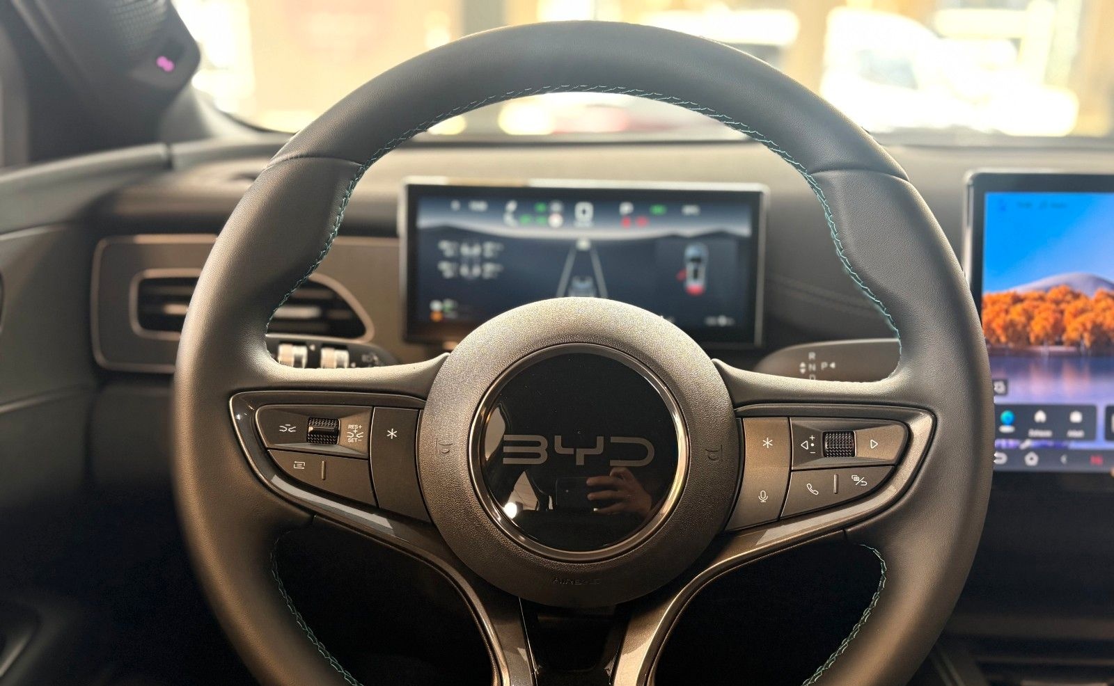 BYD Seal 6 135 kW 1.5 PHEV DM-i Boost foto 12