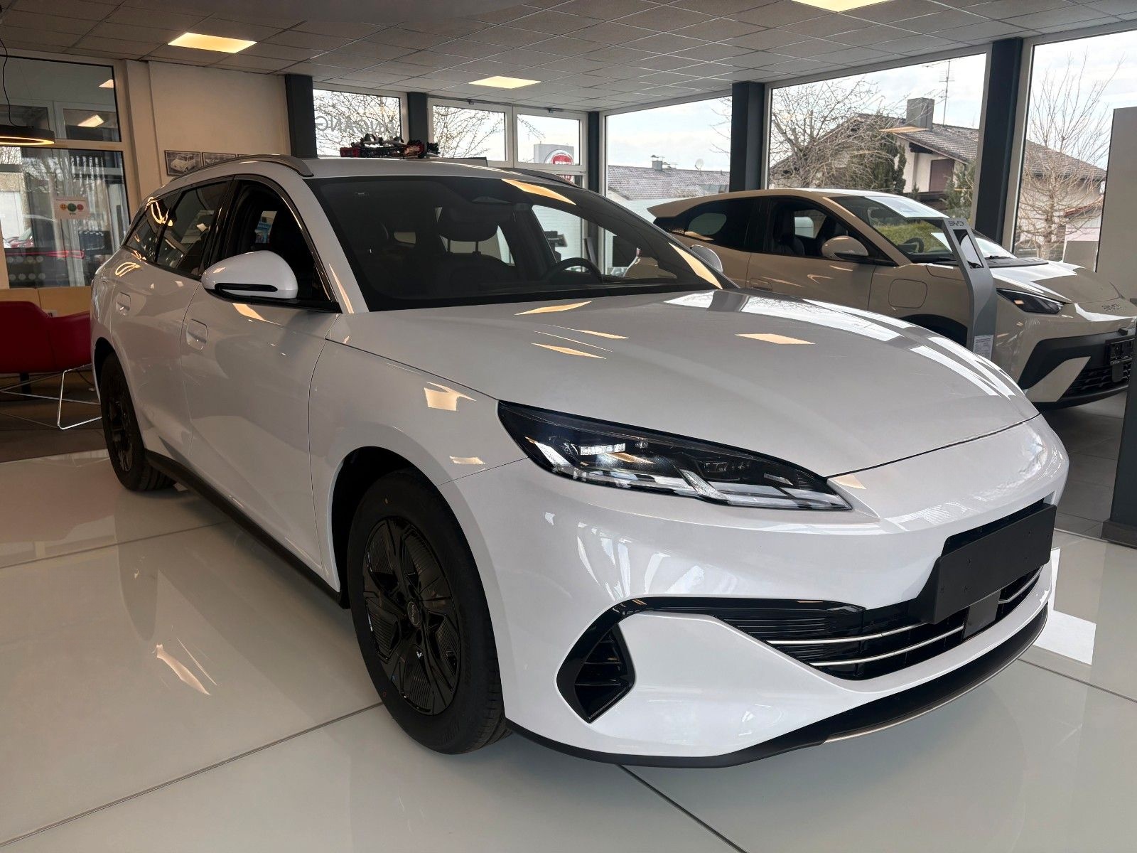 BYD Seal 6 135 kW 1.5 PHEV DM-i Boost foto 3