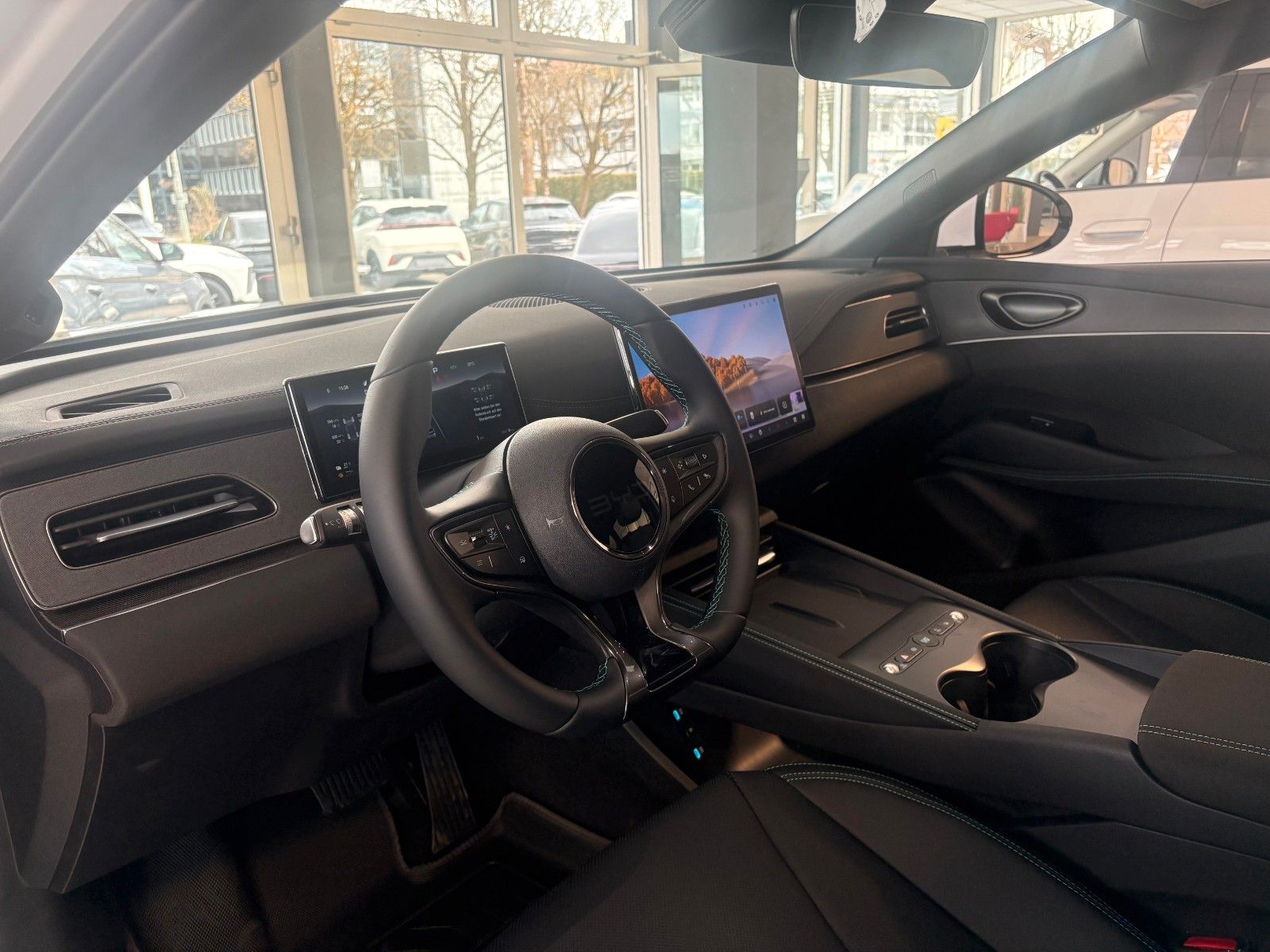 BYD Seal 6 135 kW 1.5 PHEV DM-i Boost foto 7