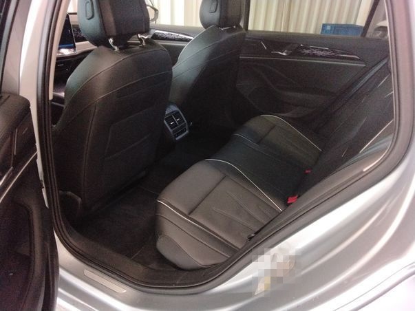 Volkswagen Passat Variant 1.5 TSI eHybrid Elegance DSG AHK foto 6