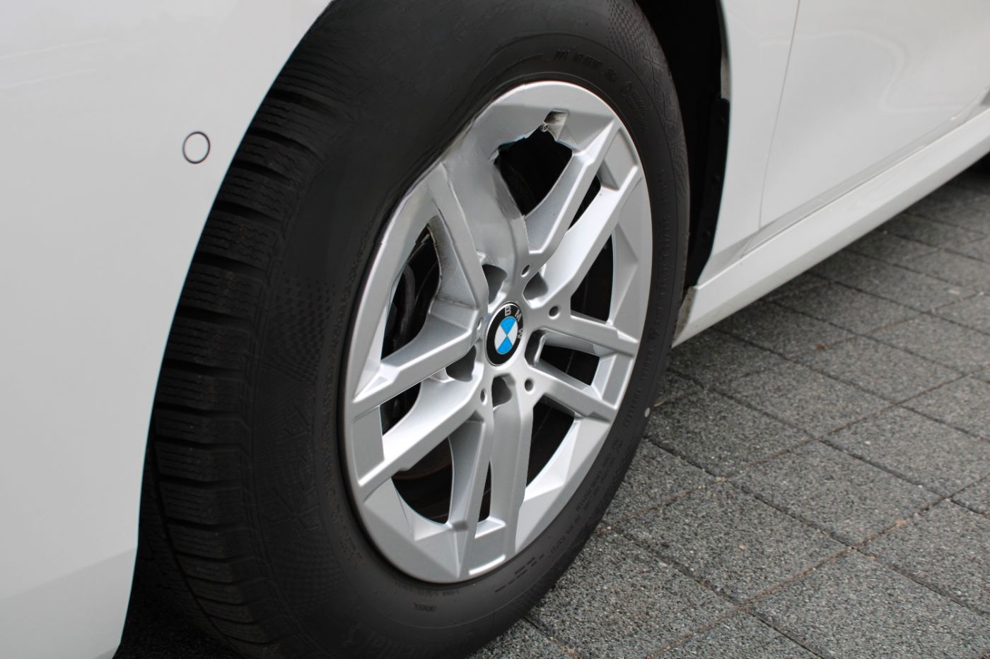 BMW 220d Active Tourer M Sport Navi LED HeadUp A foto 6