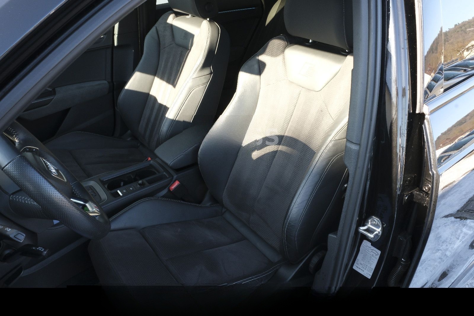 Audi Q3 40 TDI quattro S tronic "3xS-Line"MATRIX"VC" foto 20