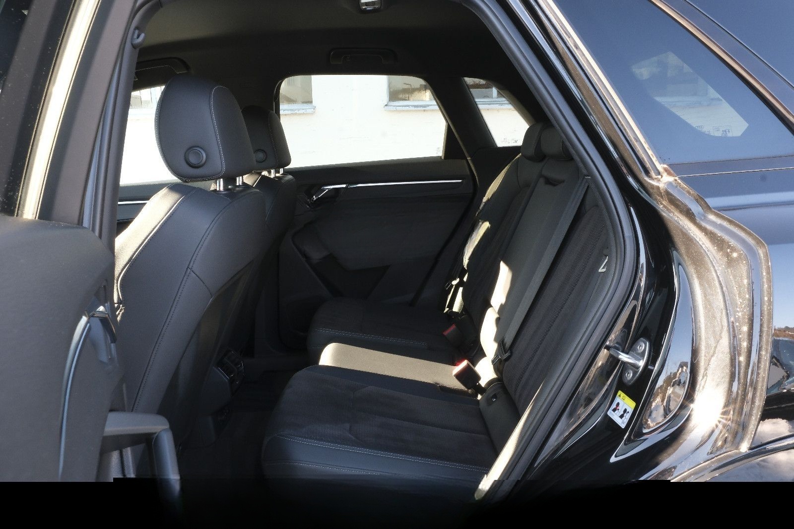 Audi Q3 40 TDI quattro S tronic "3xS-Line"MATRIX"VC" foto 21