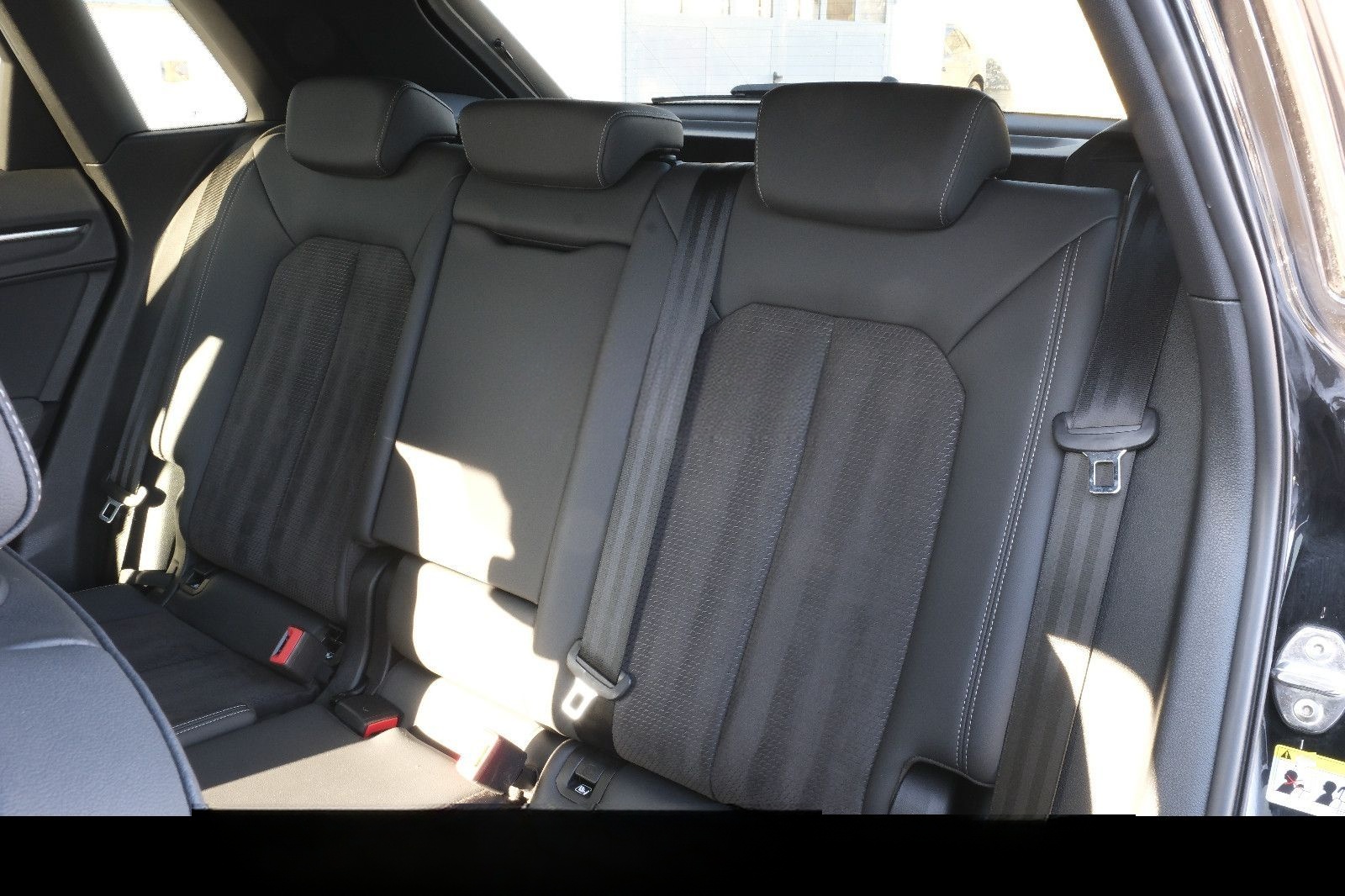 Audi Q3 40 TDI quattro S tronic "3xS-Line"MATRIX"VC" foto 22