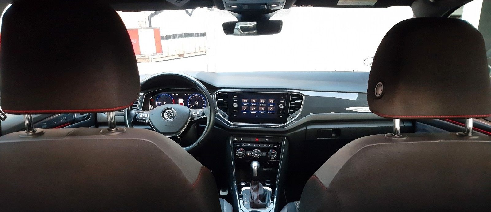 Volkswagen T-Roc Sport foto 14