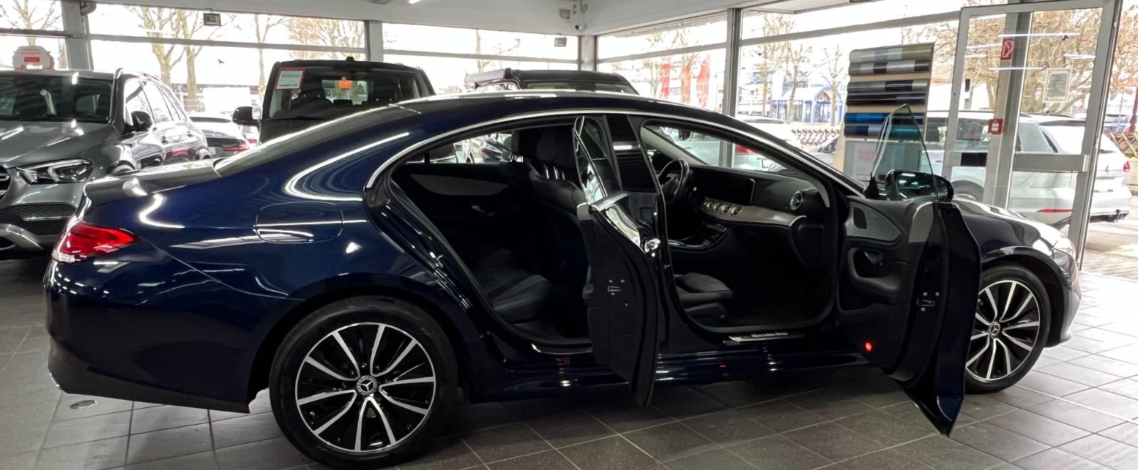 Mercedes-Benz CLS 400 d 4M Avantgarde Widescreen+Park360°+AHK. foto 6