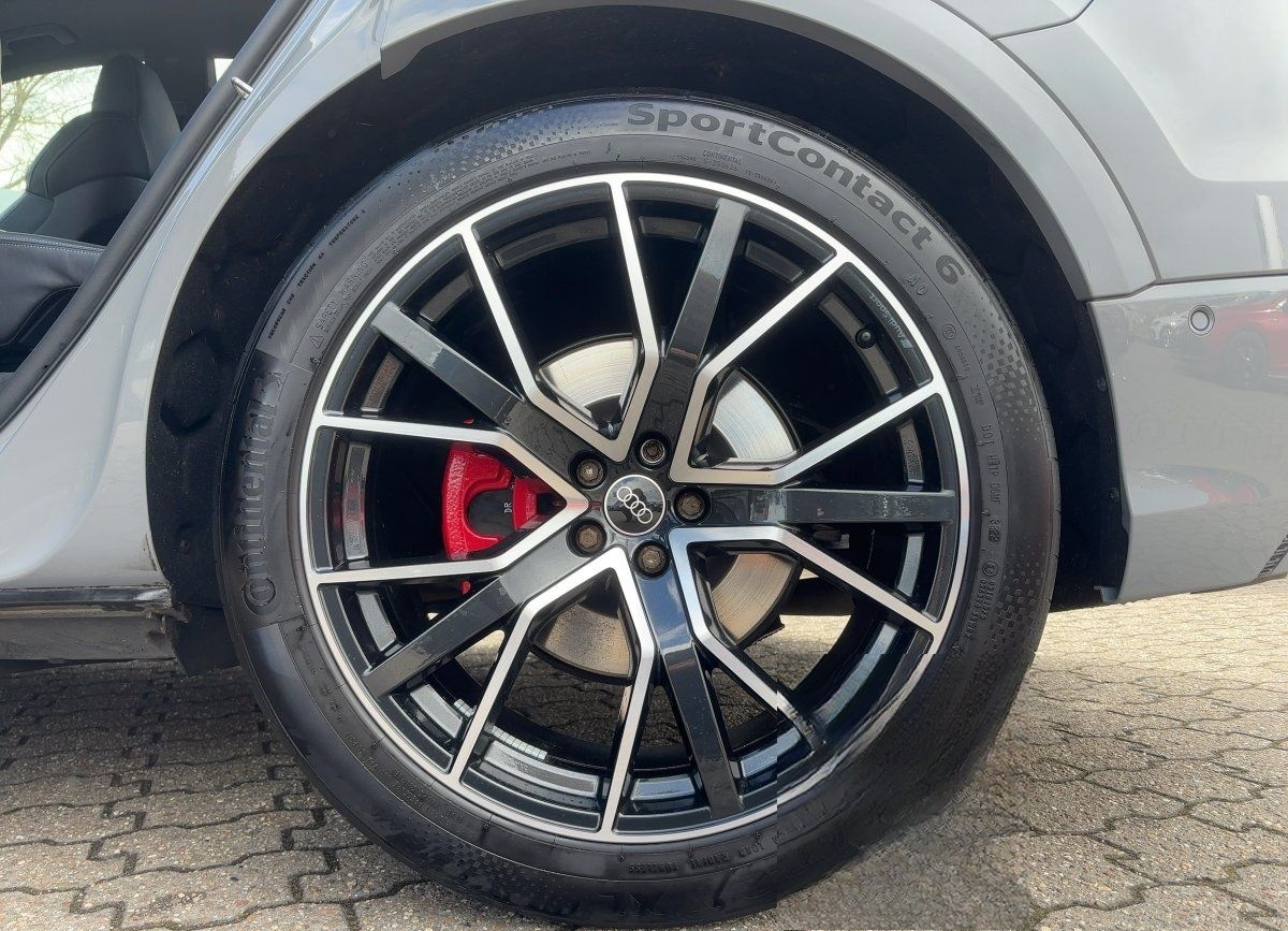 Audi Q8 50 TDI S-Line COMPETITION PLUS MATRIX+BLACK foto 13