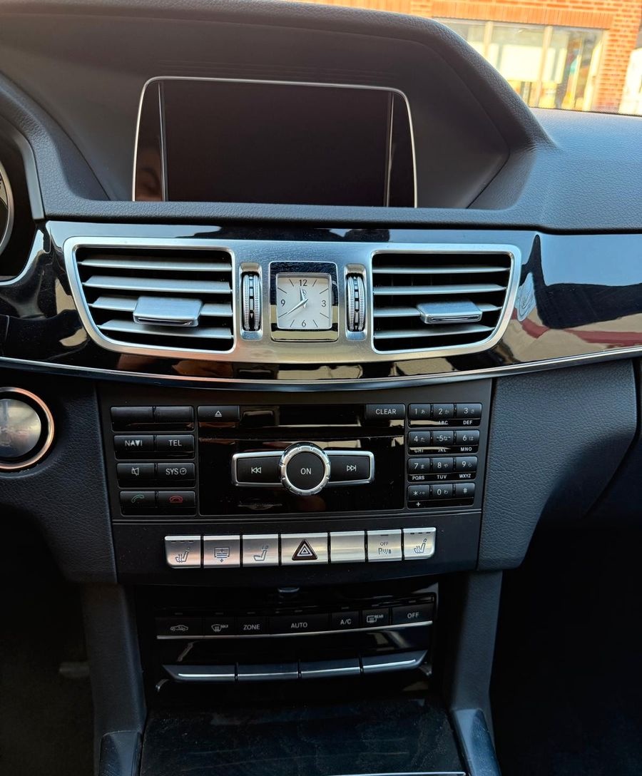 Mercedes-Benz E 400 Hybrid AVANTGARDE foto 11