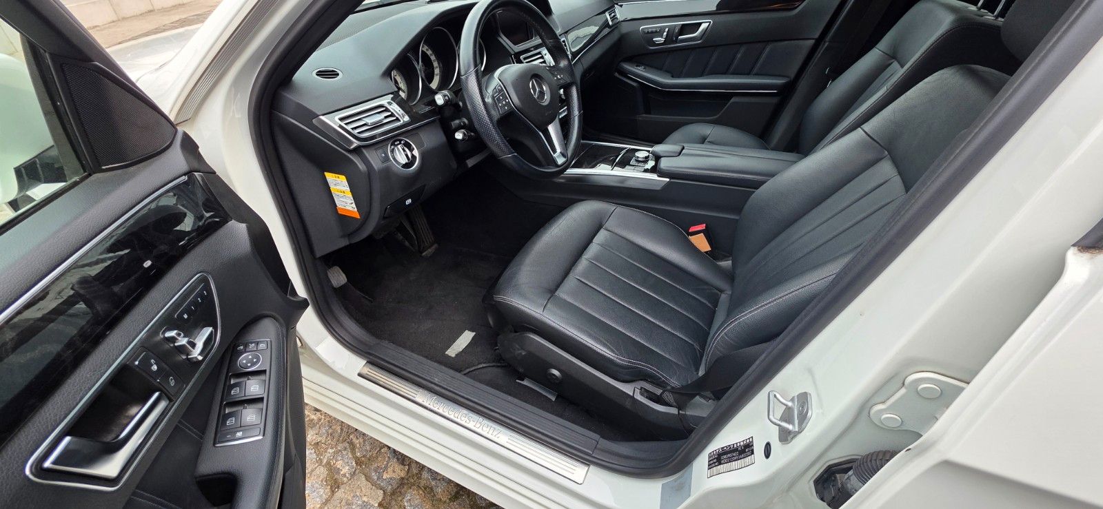 Mercedes-Benz E 400 Hybrid AVANTGARDE foto 12