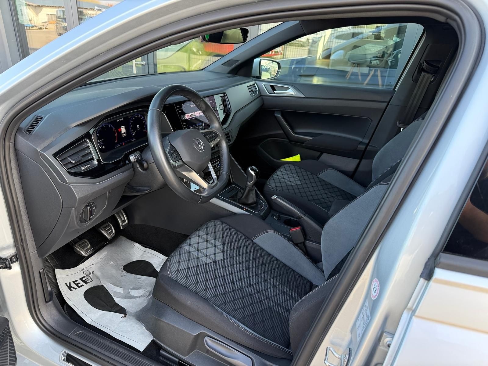Volkswagen Polo R-Line 1.0 TSI/LED/VIRTUAL/KAM/ACC/TRAVEL foto 6