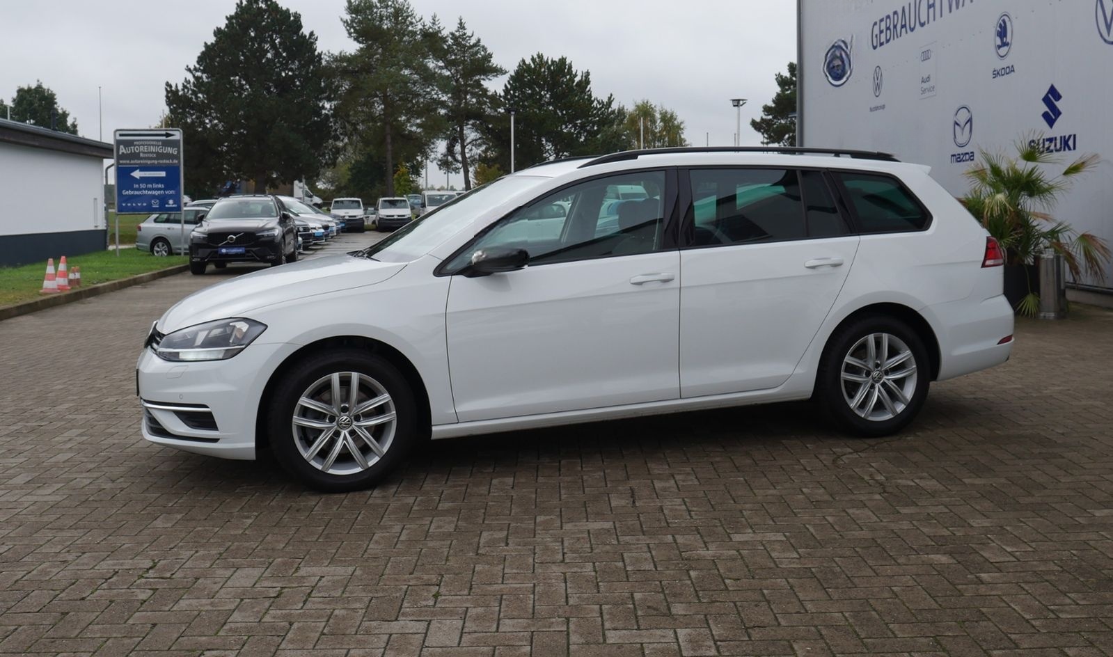 Volkswagen Golf VII Variant 2.0 TDI Comfortline NAVI ACC ST foto 15