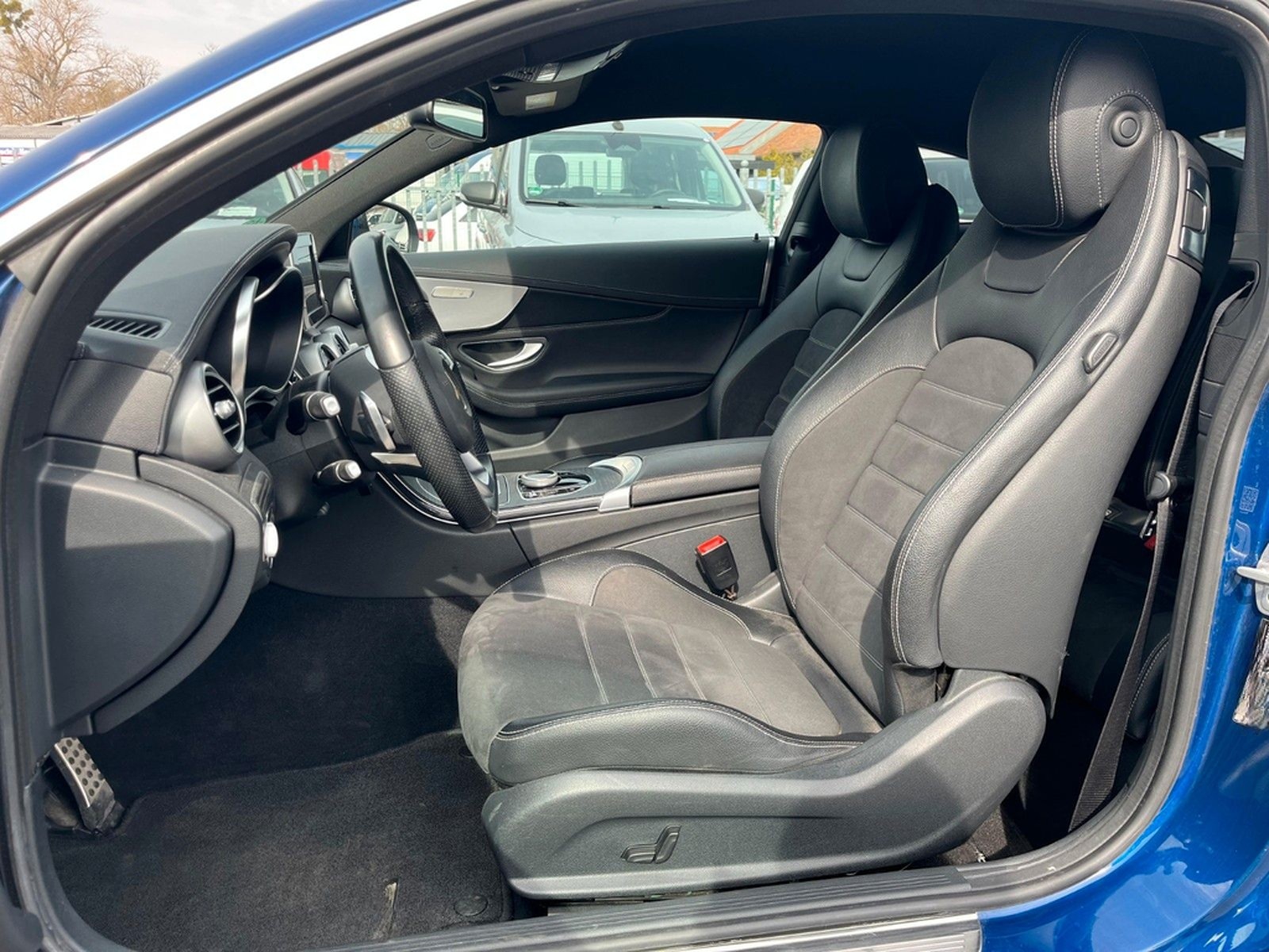 Mercedes-Benz Coupe C 200 AMG-Line 7G-tronic LED*NAV*SHZ foto 12