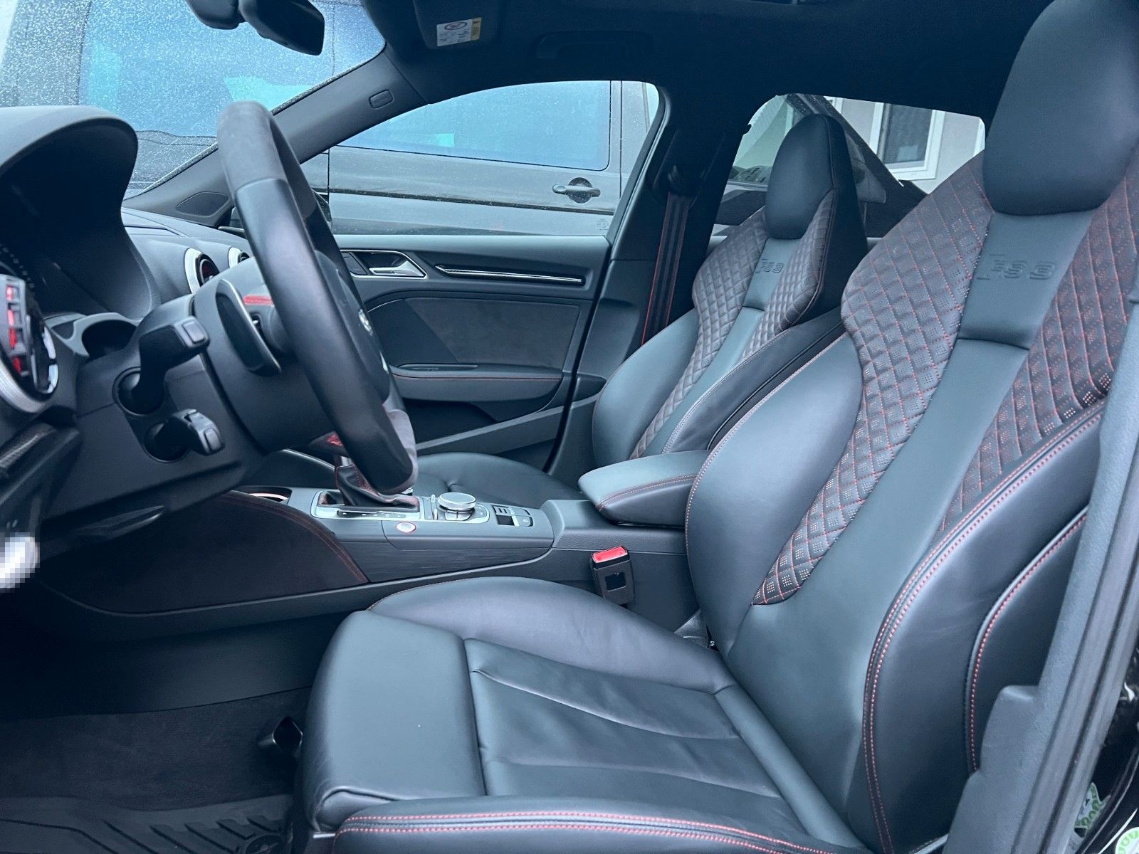 Audi RS3 Spb. 2.5 TFSI quattro 280 km/h Carbon VOLL! foto 11