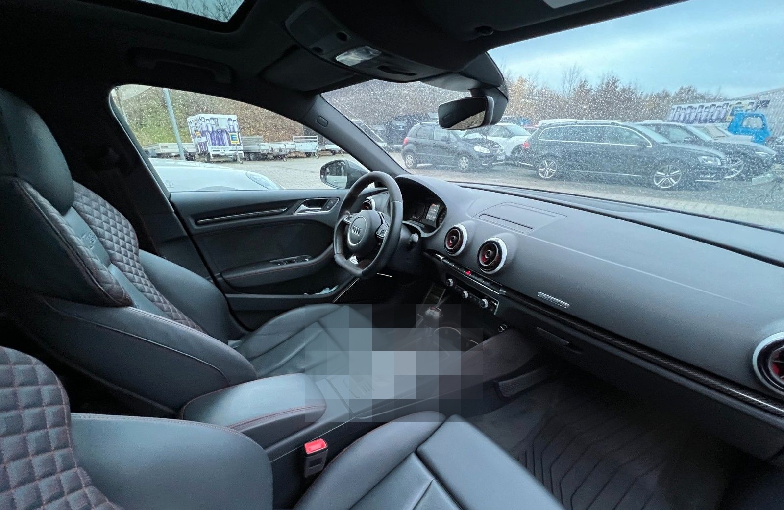 Audi RS3 Spb. 2.5 TFSI quattro 280 km/h Carbon VOLL! foto 13