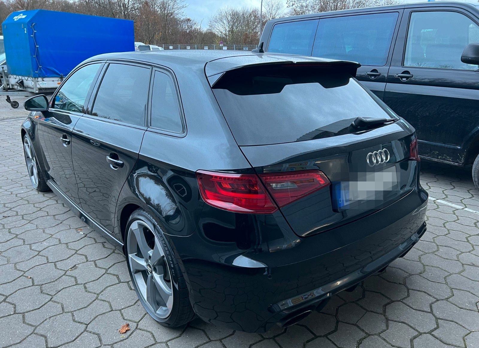 Audi RS3 Spb. 2.5 TFSI quattro 280 km/h Carbon VOLL! foto 3